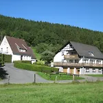 Pensión Pension-gaestehaus Waldhof Winterberg