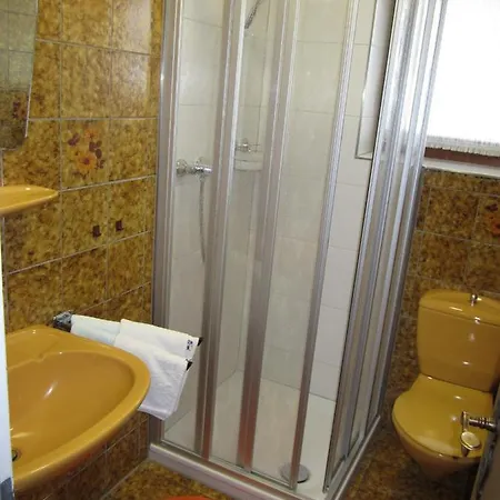 Pension-gaestehaus Waldhof ヴィンターベルク