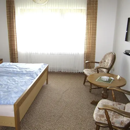 ゲストハウス Pension-gaestehaus Waldhof ヴィンターベルク