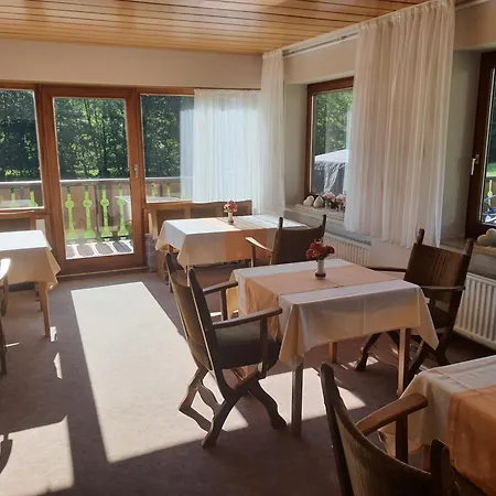 Penzion Pension-gaestehaus Waldhof 3*