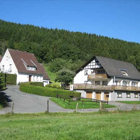 ゲストハウス Pension-gaestehaus Waldhof ヴィンターベルク