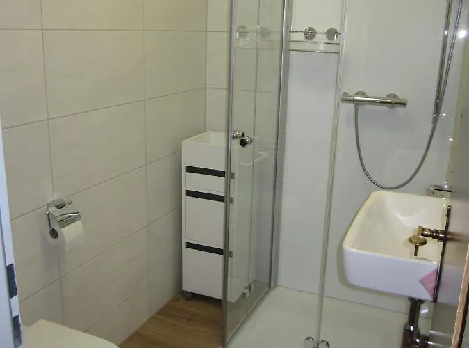 Pension-gaestehaus Waldhof ゲストハウス